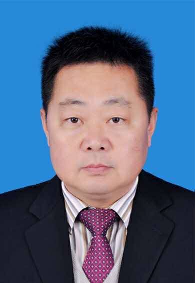 马东坡（延安市文物局局长）