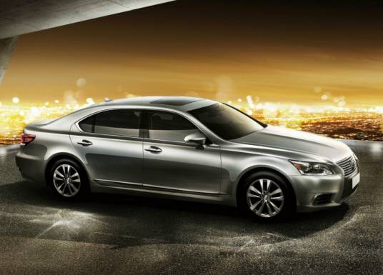 雷克萨斯LS 460L 尊贵加长版