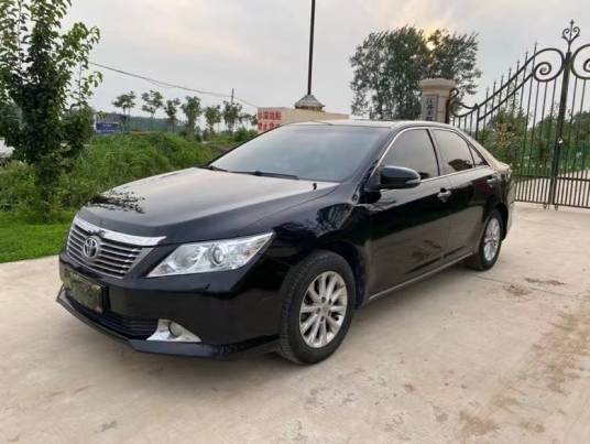 2012款凯美瑞200G 2.0L自动经典版