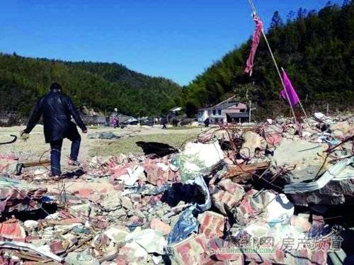 希望小学被强拆事件