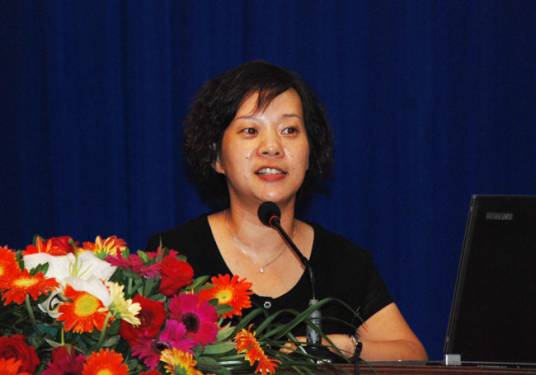 叶霜（衢州二中副校长）