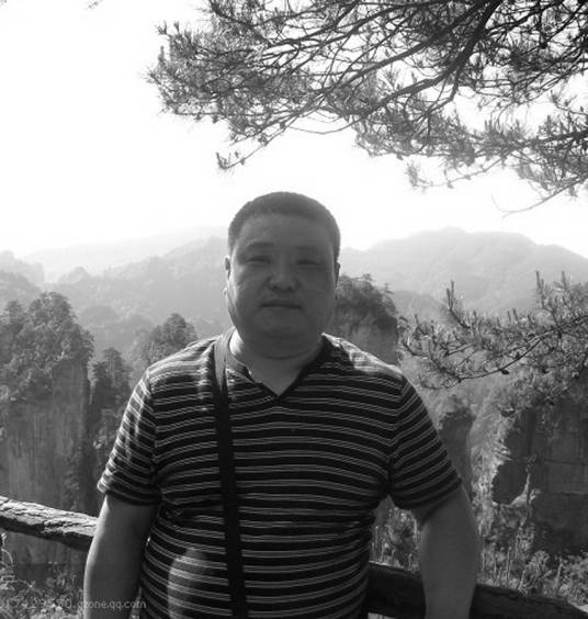 周广龙（东阿县书法协会副主席）