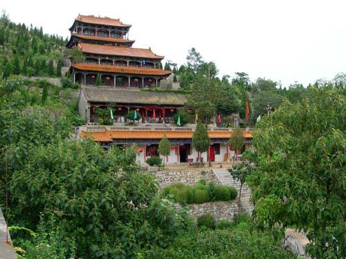 卧龙山(河北磁县卧龙山)