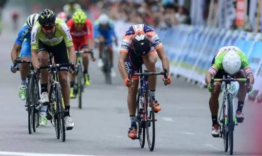 第1届环青海湖国际公路自行车赛