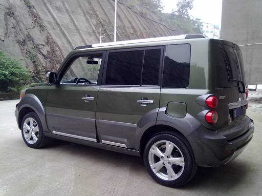 长城哈弗M2 2012款 1.5CVT两驱都市版