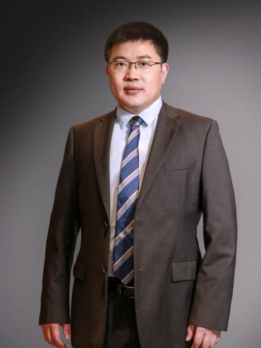 郭林（陆军军医大学西南医院关节外科教授、主任医师）