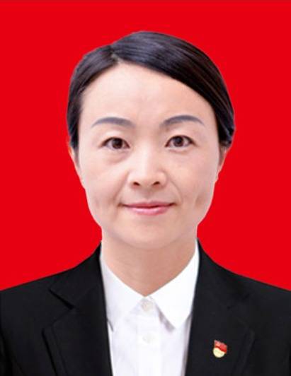 郭洁（四川省成都市龙泉驿区人大常委会副主任）