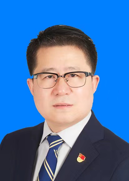 杜毅(国际牙医学院院士,显微根管专家,济南市口腔医院院长、主任医师,口腔疾病与组织修复重点实验室主任)