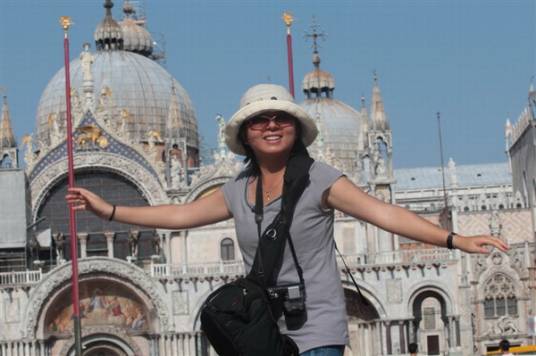 赵嘉（广西艺术学院美术学院讲师）