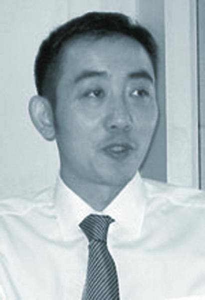 张大吉（成都王府井百货总经理）