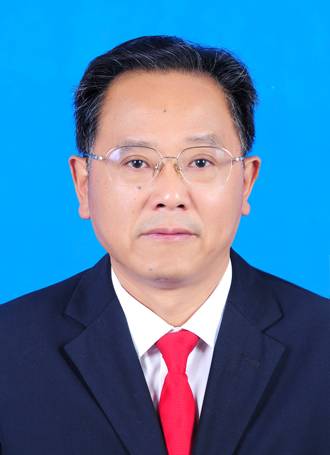 张世雄(湖南省沅陵县人大常委会党组书记、主任)