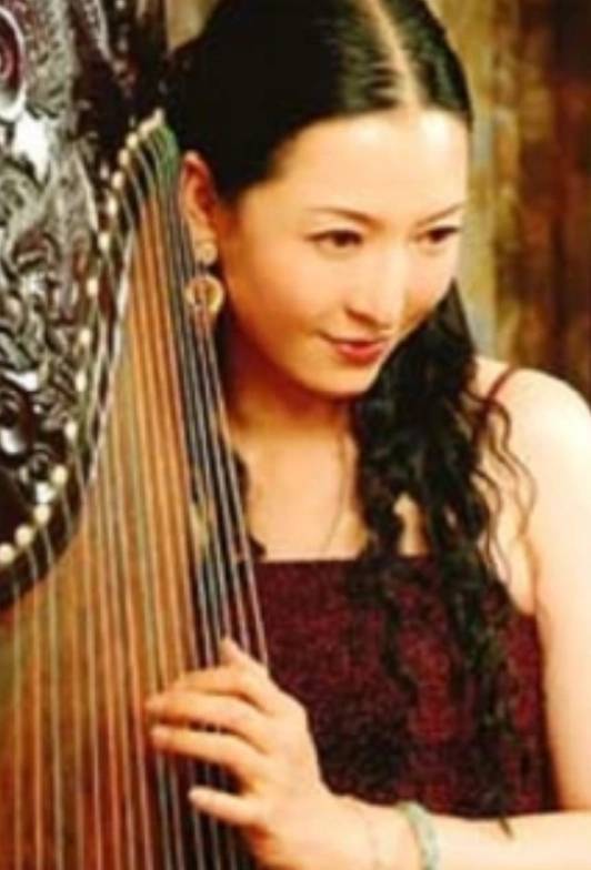 姜雪梅(云南省民族管弦乐学会会长等)