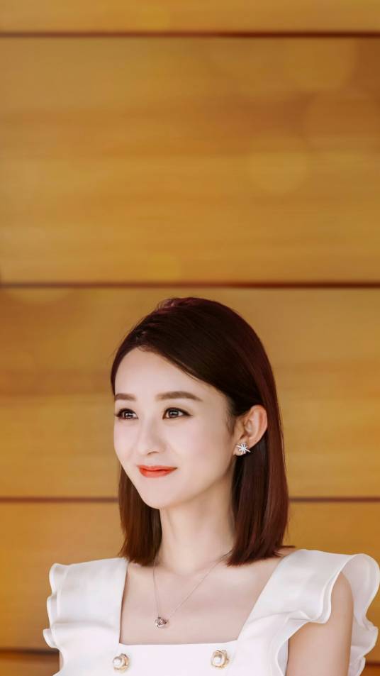 林浅(《你和我的倾城时光》中的女一号)