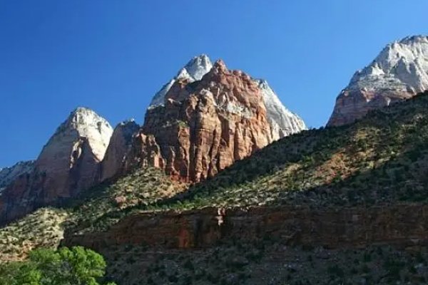 耶和华以勒的意思