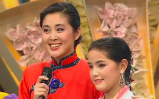 倪萍的丈夫有哪些