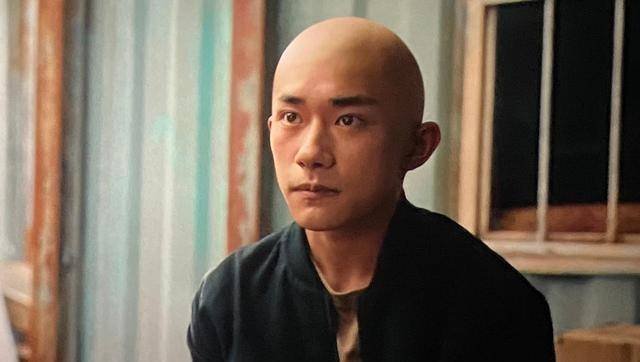 《送你一朵小红花》中女主真的剃光头了吗?