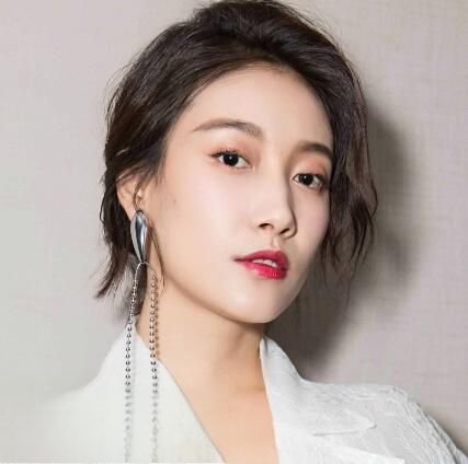 啜妮怎么读有什么含义 啜妮原名就叫啜妮吗