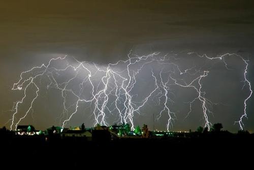 雨前的自然现象有哪些