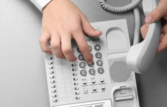 国际电话怎么拨