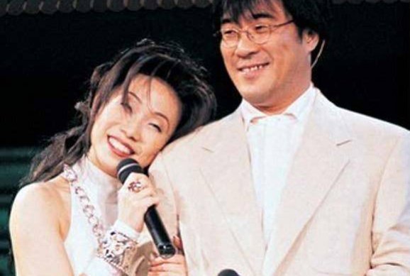 林忆莲有过几个老公