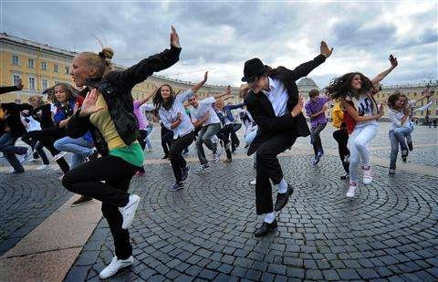 什么是快闪族？