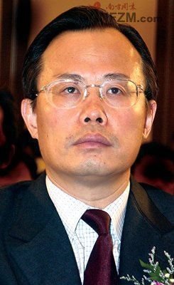 周良洛的个人简介