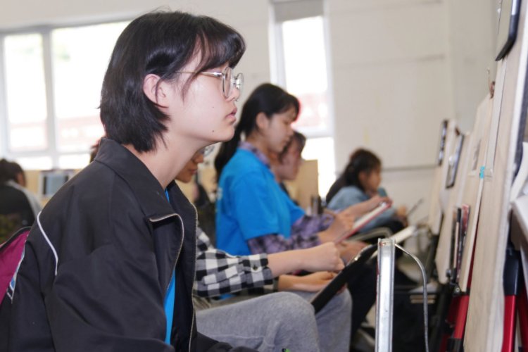 人文艺术的概念是什么？