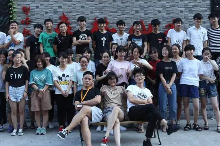 人文艺术的概念是什么？